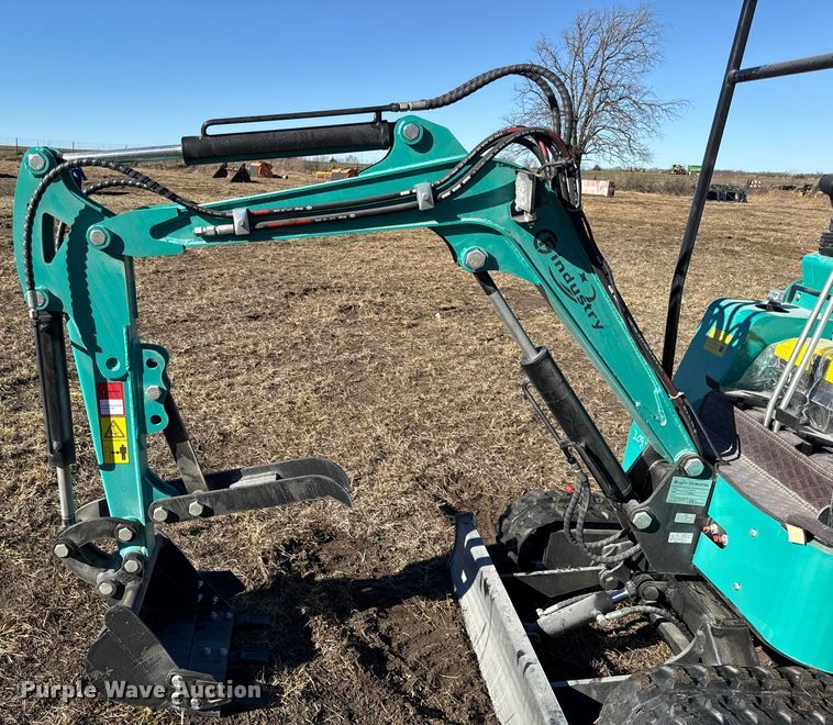 image for item EN0242 2025 CFG industrial H15R mini excavator