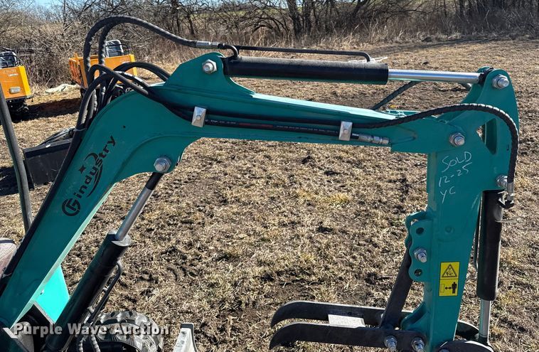 image for item EN0242 2025 CFG industrial H15R mini excavator