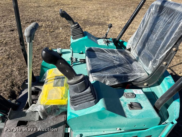 image for item EN0242 2025 CFG industrial H15R mini excavator