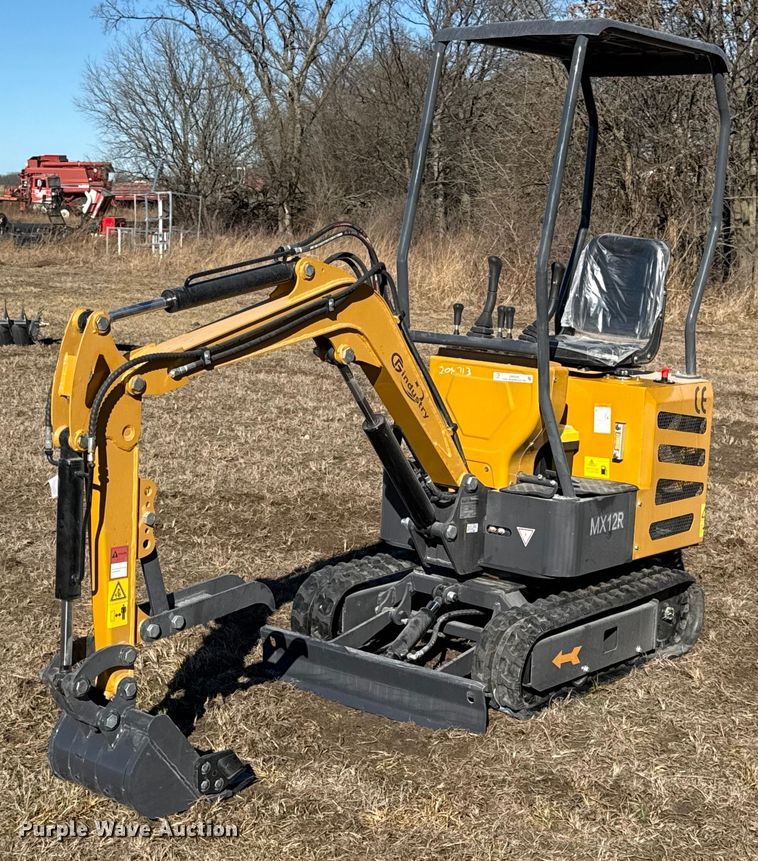 image for item EN0243 2025 CFG indrustial MX12R mini excavator