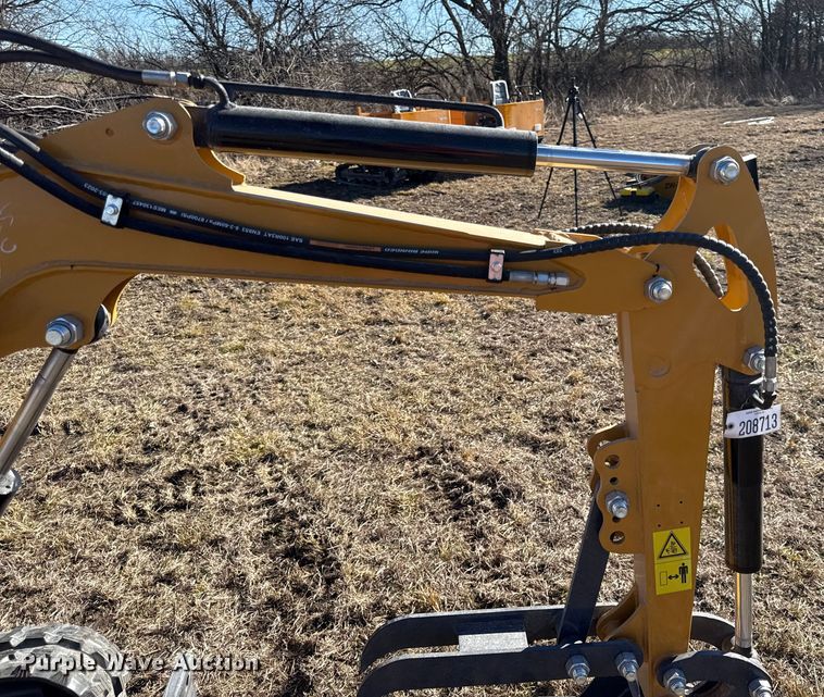 image for item EN0243 2025 CFG indrustial MX12R mini excavator