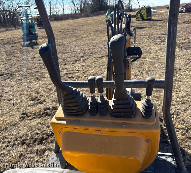 image for item EN0243 2025 CFG indrustial MX12R mini excavator