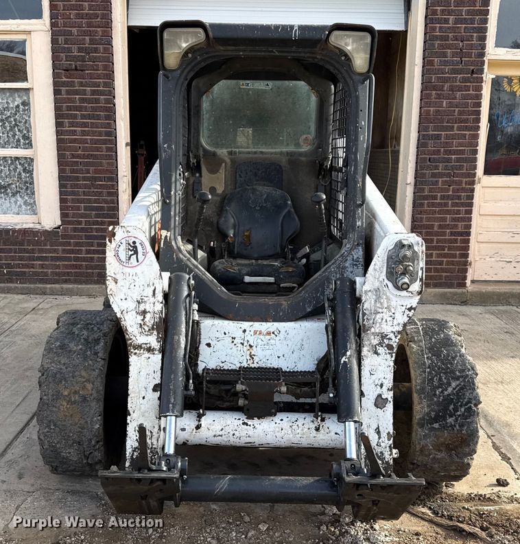 image for item EN0484 2012 Bobcat S630 skid steer loader