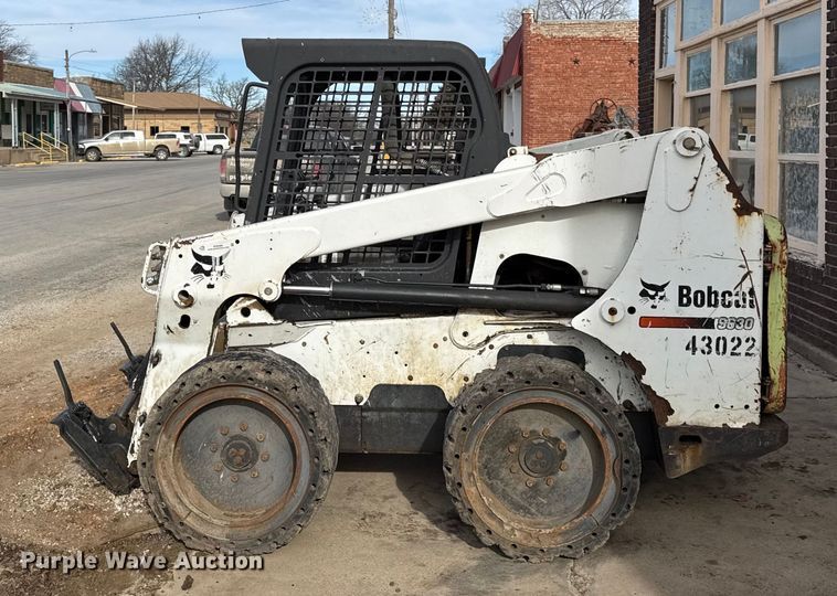 image for item EN0484 2012 Bobcat S630 skid steer loader