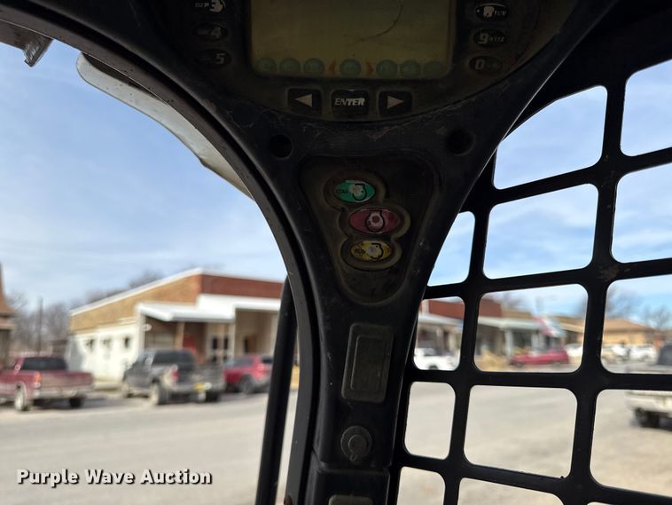 image for item EN0484 2012 Bobcat S630 skid steer loader