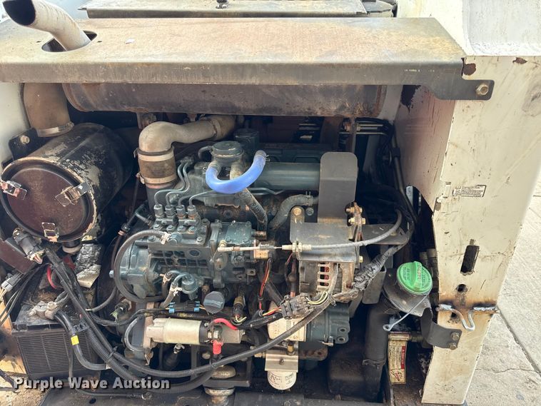 image for item EN0484 2012 Bobcat S630 skid steer loader