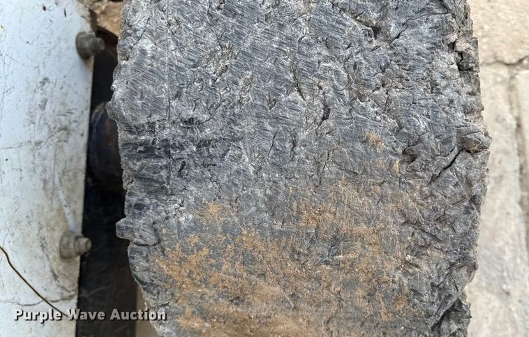 image for item EN0484 2012 Bobcat S630 skid steer loader