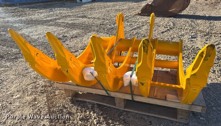 image for item EN0778 2025 Toft 08R excavator rake