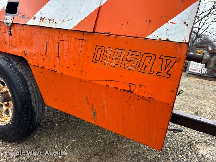 image for item EN0844 Sullivan D185Q5 air compressor