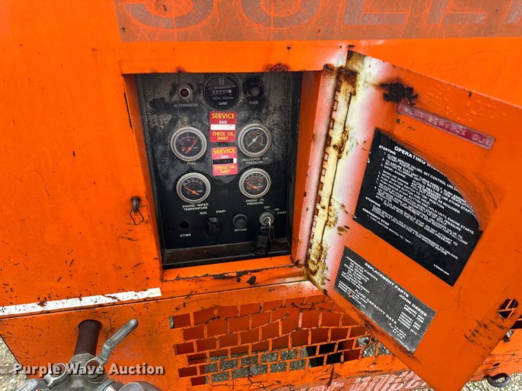 image for item EN0844 Sullivan D185Q5 air compressor