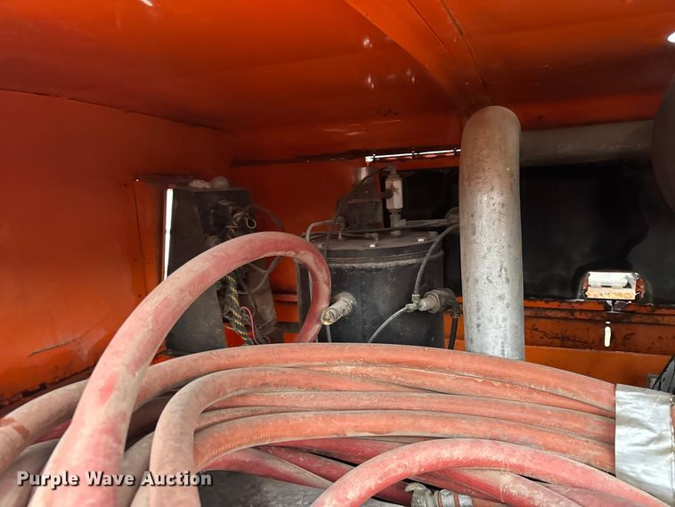 image for item EN0844 Sullivan D185Q5 air compressor