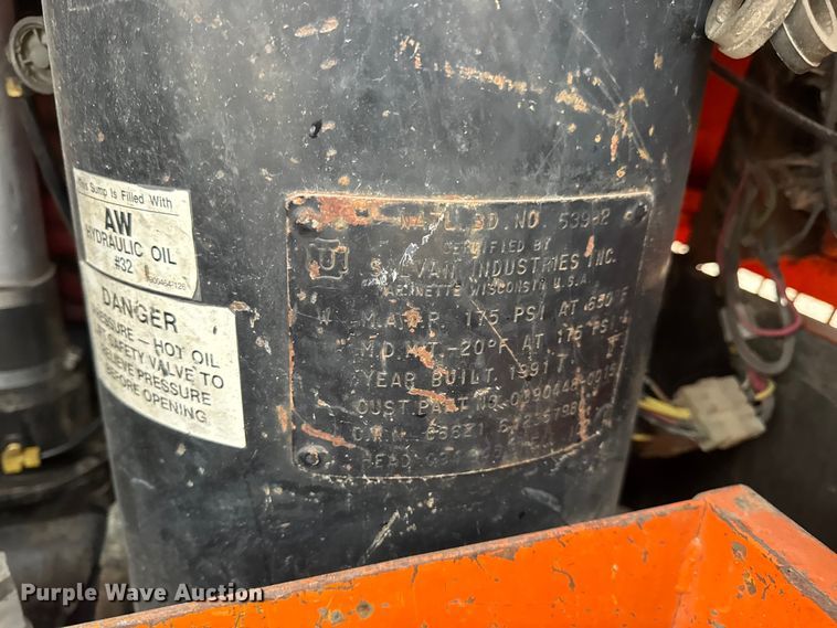 image for item EN0844 Sullivan D185Q5 air compressor