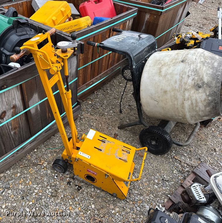 image for item EN0851 Tools