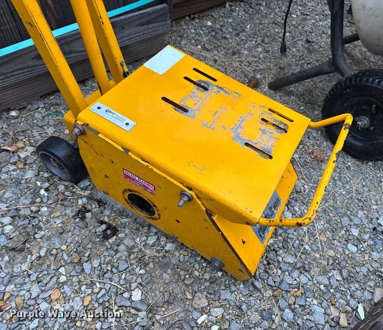 image for item EN0851 Tools