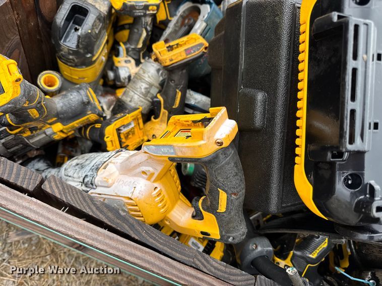 image for item EN0851 Tools