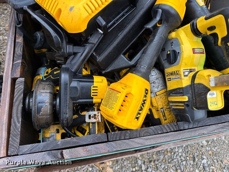 image for item EN0851 Tools