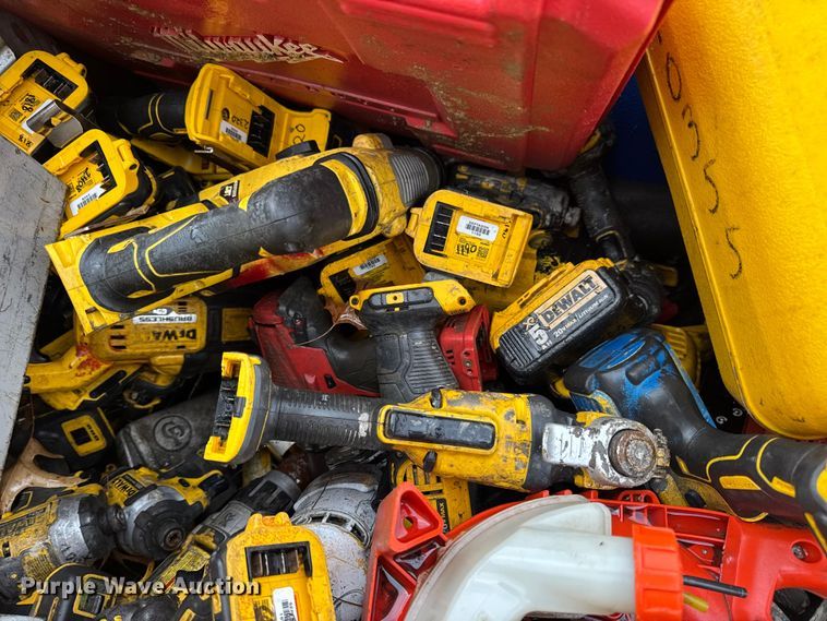 image for item EN0851 Tools