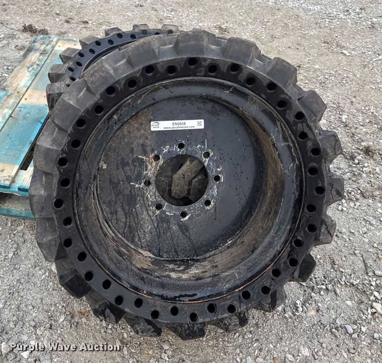 image for item EN0858 (2) Dobermann 33X12-20 skid steer tires and wheels