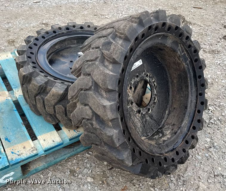 image for item EN0858 (2) Dobermann 33X12-20 skid steer tires and wheels