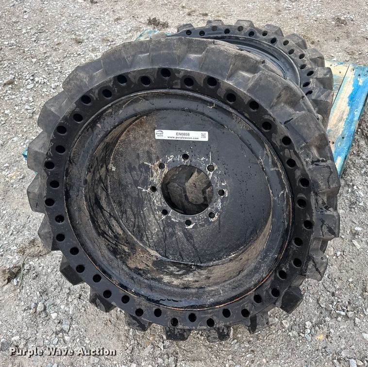 image for item EN0858 (2) Dobermann 33X12-20 skid steer tires and wheels
