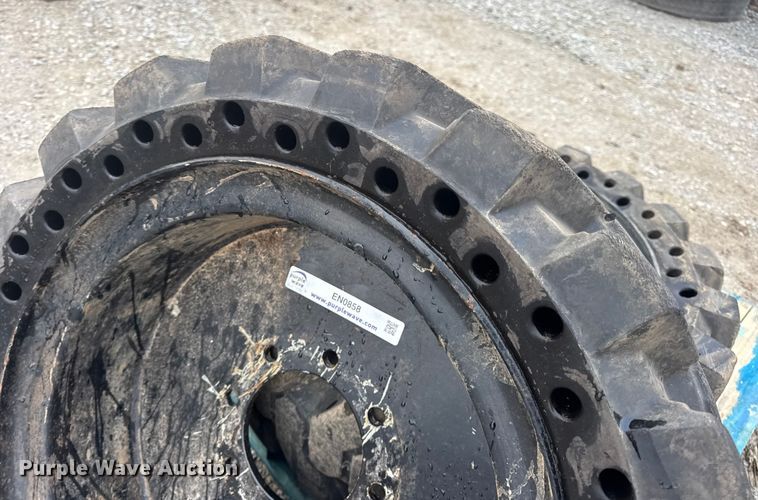 image for item EN0858 (2) Dobermann 33X12-20 skid steer tires and wheels