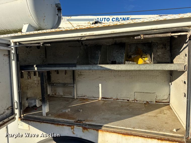 image for item EN0863 2012 International 4300M7 utility / service truck