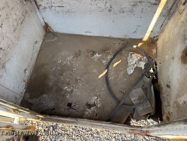 image for item EN0863 2012 International 4300M7 utility / service truck