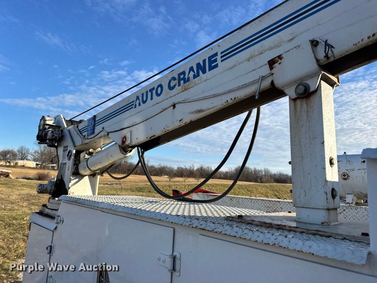 image for item EN0863 2012 International 4300M7 utility / service truck