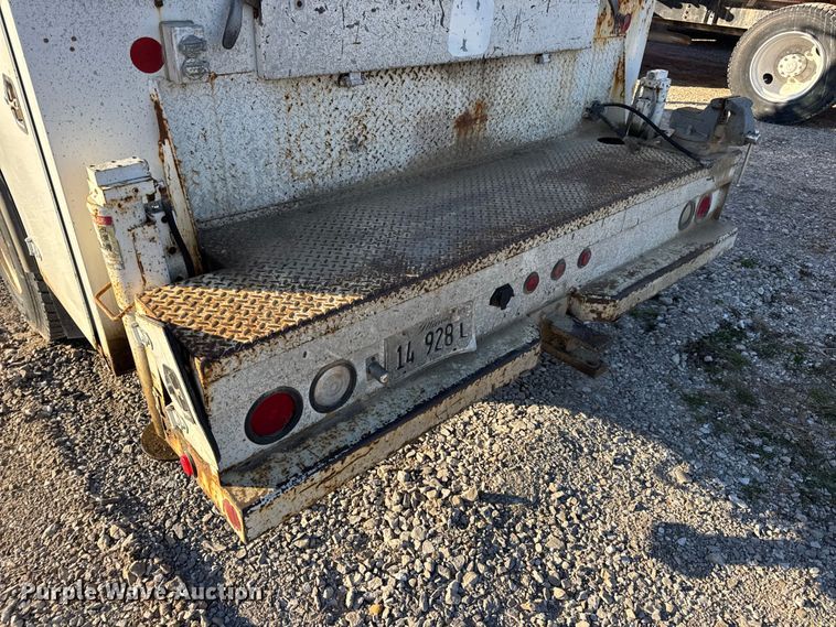 image for item EN0863 2012 International 4300M7 utility / service truck