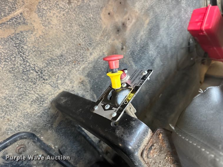 image for item EN0863 2012 International 4300M7 utility / service truck