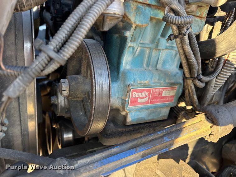 image for item EN0863 2012 International 4300M7 utility / service truck