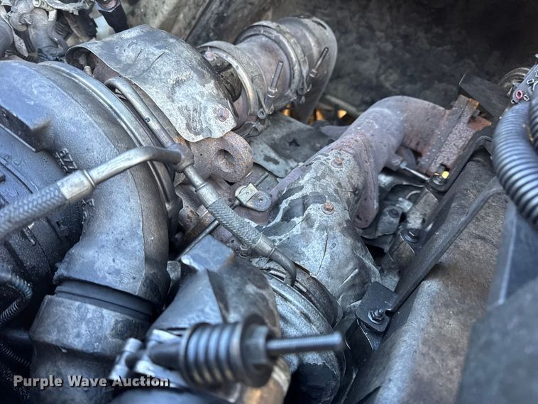 image for item EN0863 2012 International 4300M7 utility / service truck