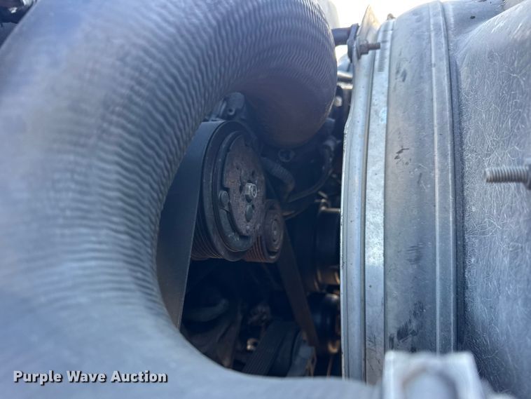 image for item EN0863 2012 International 4300M7 utility / service truck