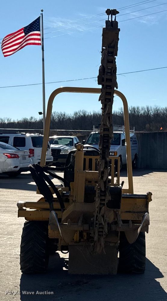 image for item EN0867 2006 Vermeer RT350 trencher