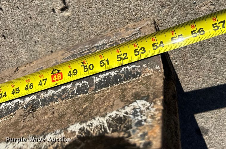 image for item EN0867 2006 Vermeer RT350 trencher