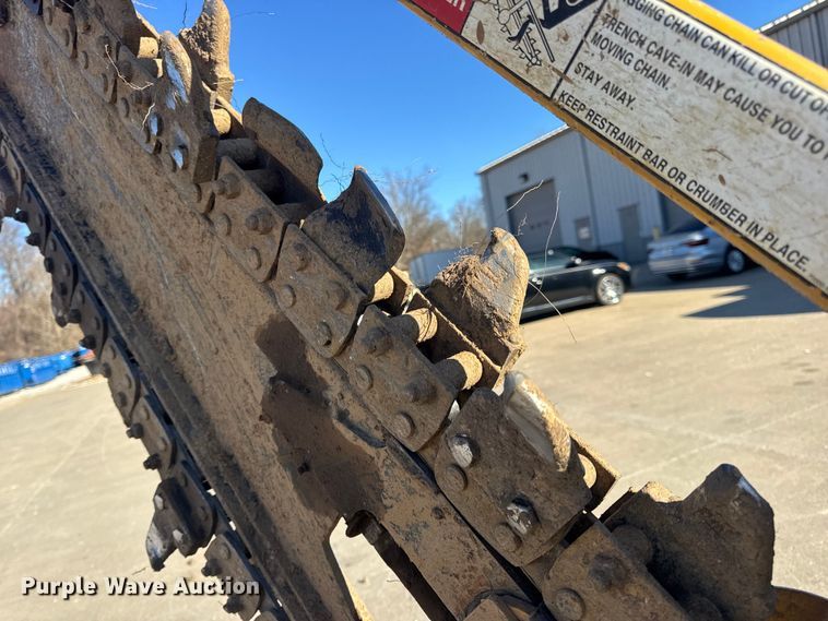 image for item EN0867 2006 Vermeer RT350 trencher