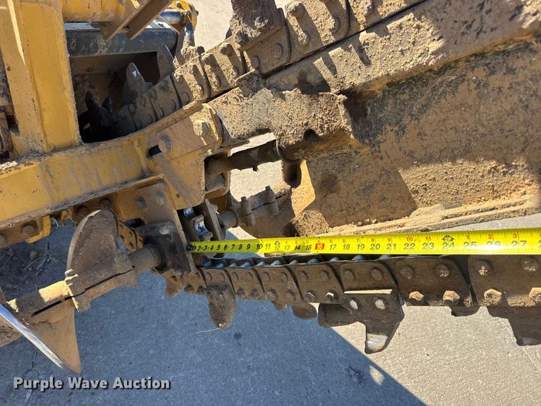 image for item EN0867 2006 Vermeer RT350 trencher