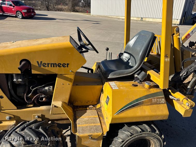 image for item EN0867 2006 Vermeer RT350 trencher