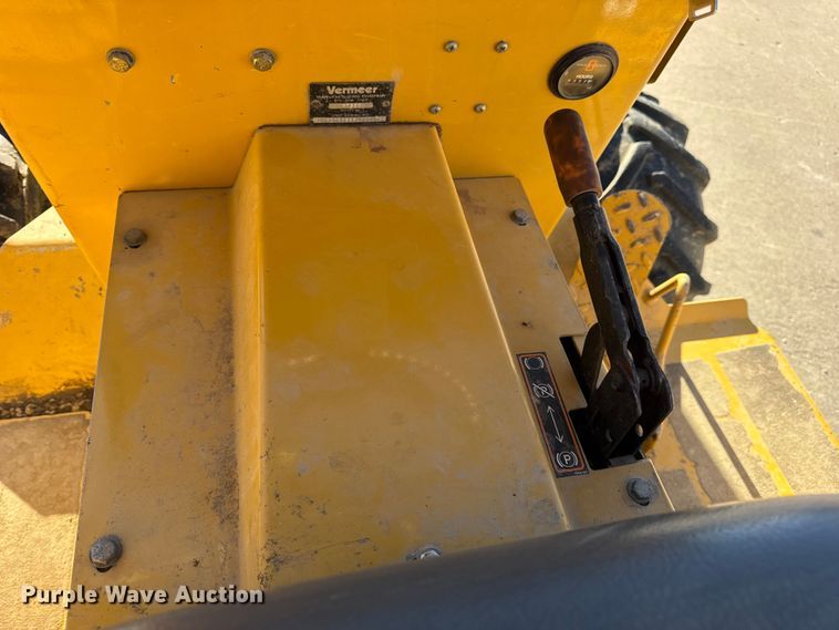 image for item EN0867 2006 Vermeer RT350 trencher