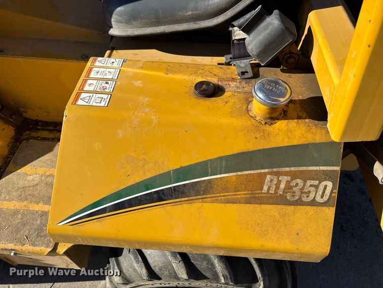 image for item EN0867 2006 Vermeer RT350 trencher