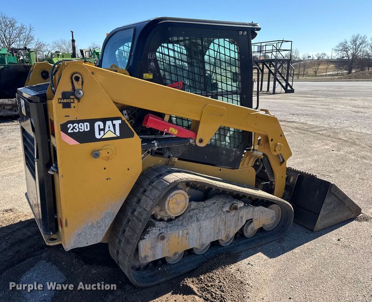 image for item EN0871 2017 Caterpillar 239D tracked skid steer loader