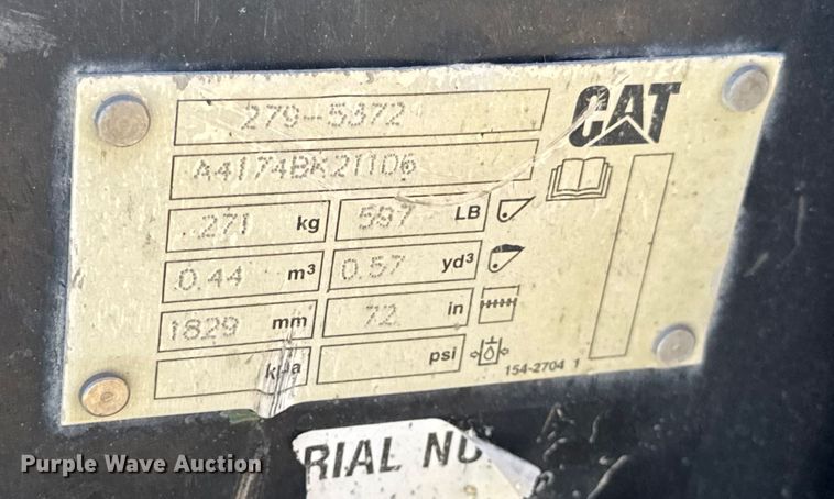 image for item EN0871 2017 Caterpillar 239D tracked skid steer loader