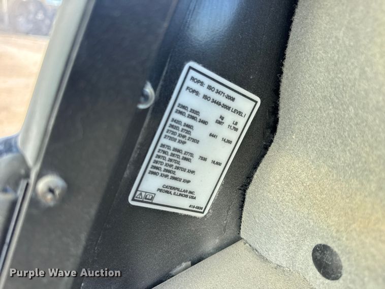 image for item EN0871 2017 Caterpillar 239D tracked skid steer loader