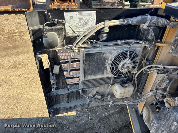 image for item EN0871 2017 Caterpillar 239D tracked skid steer loader