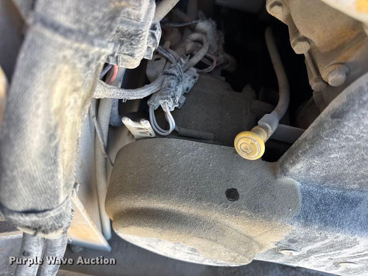 image for item EN0871 2017 Caterpillar 239D tracked skid steer loader