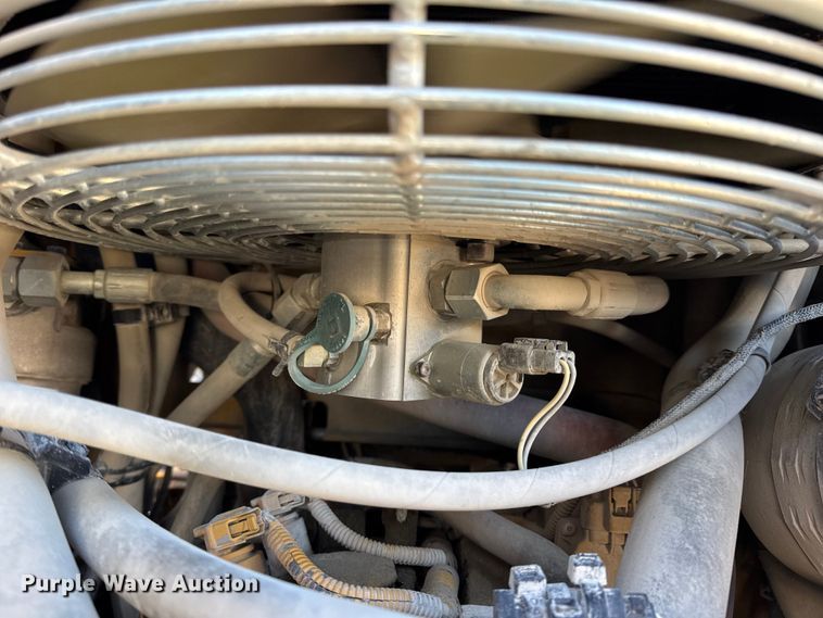 image for item EN0871 2017 Caterpillar 239D tracked skid steer loader