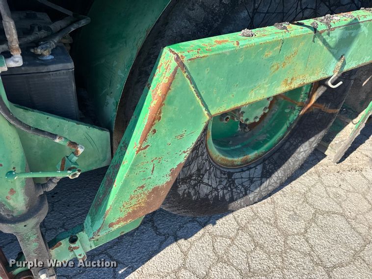 image for item EN0872 Barber-Greene BG240B screed