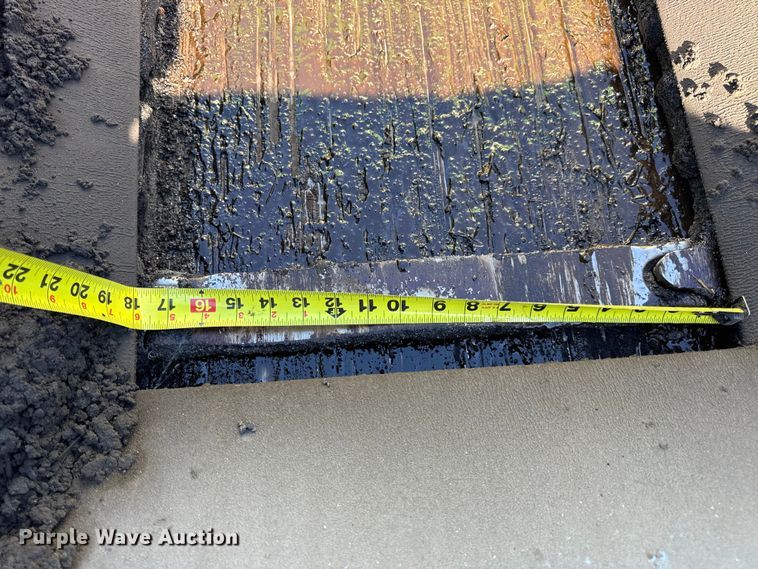 image for item EN0872 Barber-Greene BG240B screed