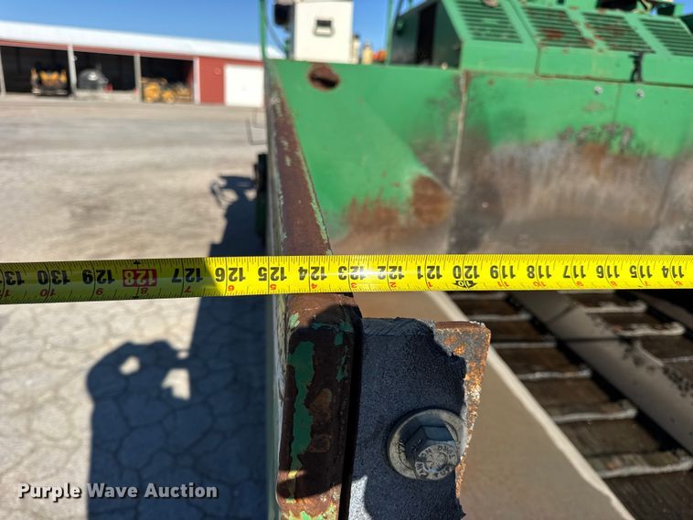 image for item EN0872 Barber-Greene BG240B screed