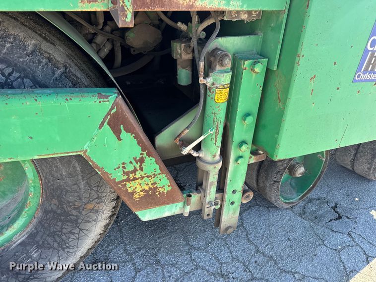 image for item EN0872 Barber-Greene BG240B screed